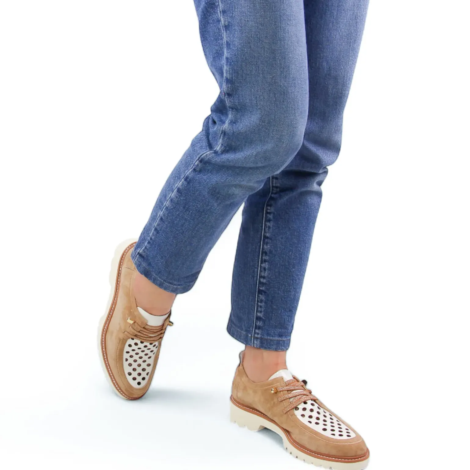 Derbys Fugitive Cylex Velour Tan