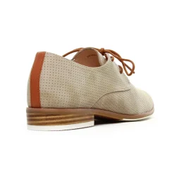 Derbys Fugitive Helen Taupe